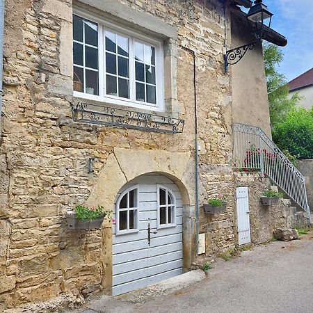 Le Petit Cocon De Chateau Chalon Zewnętrze zdjęcie