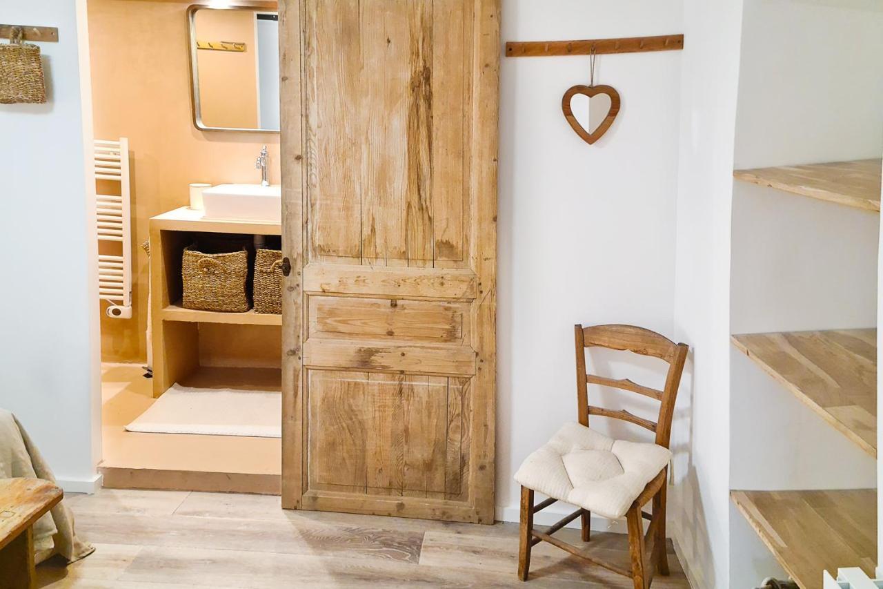 Le Petit Cocon De Chateau Chalon Zewnętrze zdjęcie