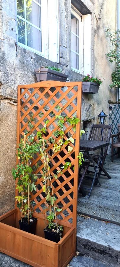 Le Petit Cocon De Chateau Chalon Zewnętrze zdjęcie